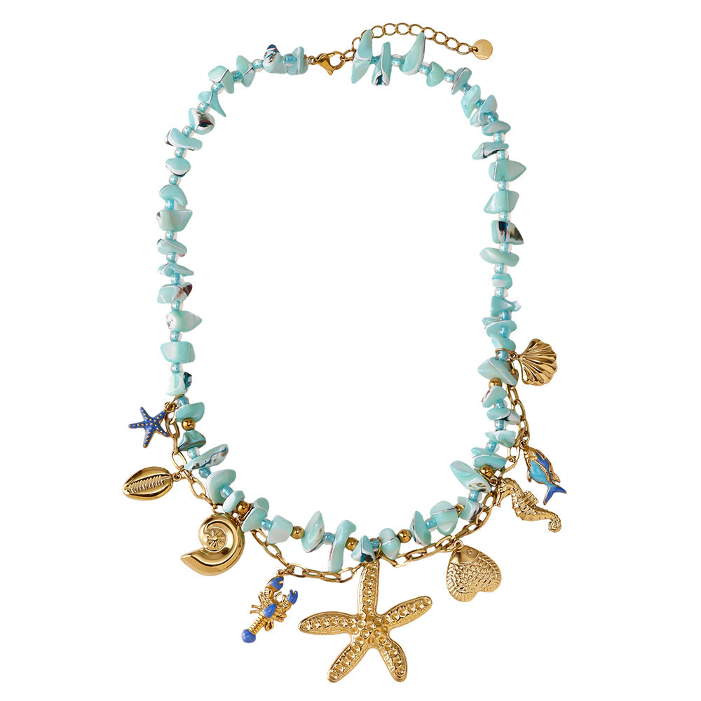 Collier Turquoise & Charms Marins – fond blanc